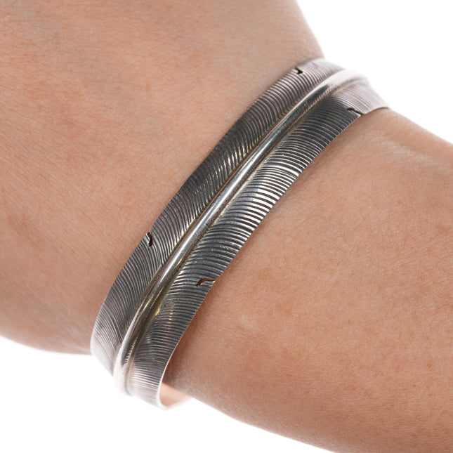 6.25" Vintage Native American Sterling feather cuff bracelet