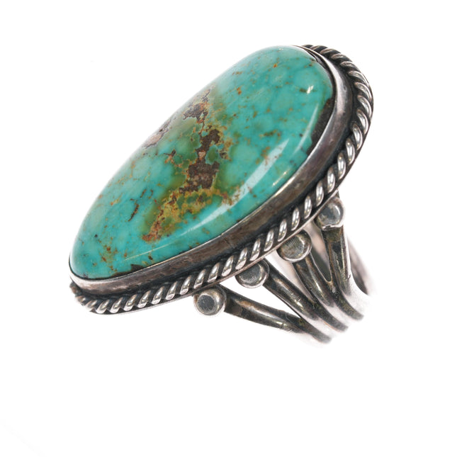 sz9 Vintage Navajo sterling ring with gorgeous turquoise