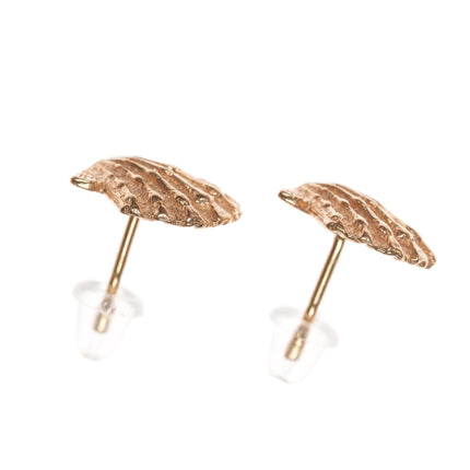 Retired James Avery 14k shell earrings