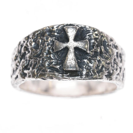 sz10.5 Retired James Avery textured cross ring in sterling