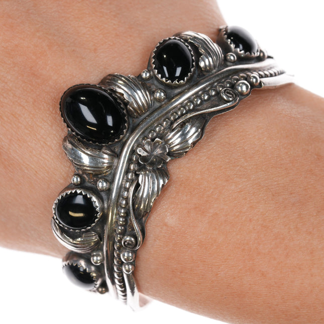 6.25" 70's-80's Navajo sterling and onyx crown cuff bracelet