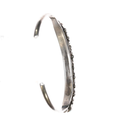 5 3/8" 40's-50's Zuni silver slanted turquoise row cuff bracelet - Estate Fresh Austin