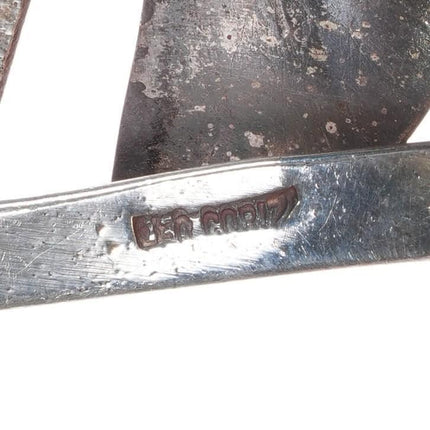 7" Leo Coriz (1913-1997) Santo Domingo Pueblo tufa cast silver and turquoise cuff bracelet - Estate Fresh Austin