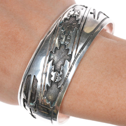 6.75" 30's-40's Navajo silver Fred Harvey dog and arrows cuff bracelet - Estate Fresh Austin