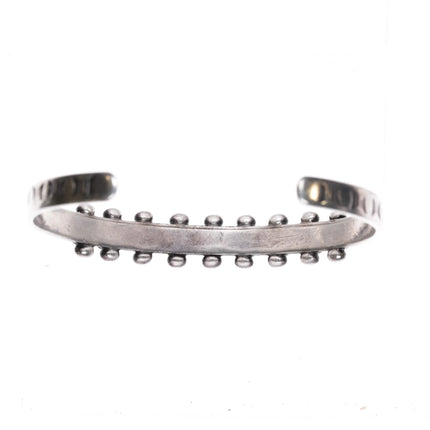 6.5" 1930's Sturdy Zuni silver turquoise row cuff bracelet with stamped sides - Estate Fresh Austin