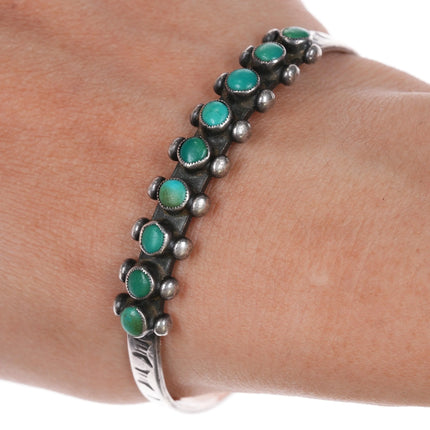 6.5" 1930's Sturdy Zuni silver turquoise row cuff bracelet with stamped sides - Estate Fresh Austin