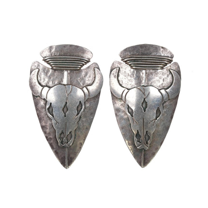 Vintage Southwestern sterling bull skull arrowhead earrings - Estate Fresh Austin