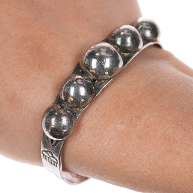 6.125" 1950's Bell Trading Post sterling silver spheres cuff bracelet - Estate Fresh Austin