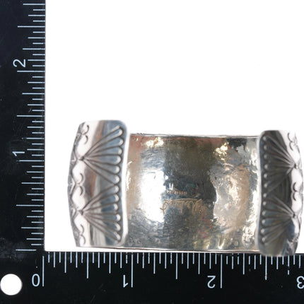 6.6" Navajo sterling silver rug pattern convex sterling silver cuff bracelet - Estate Fresh Austin