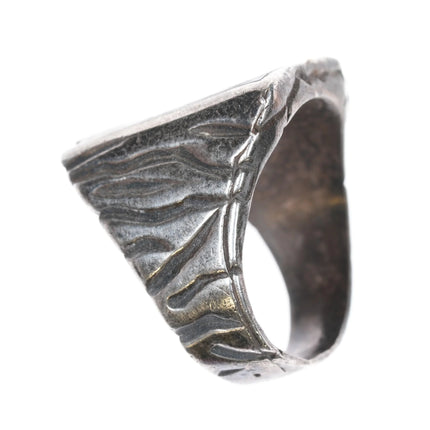 sz10.75 Vintage Navajo sterling zebra striped ring with cool turquoise - Estate Fresh Austin