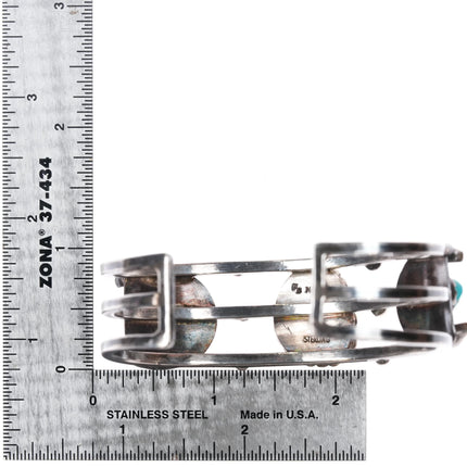 6.8" Vintage Navajo sterling silver cuff bracelet w/ horseshoe bezels turquoise - Estate Fresh Austin