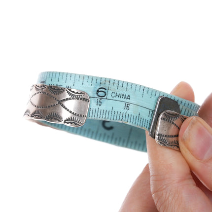 6.6" Vintage Navajo sterling silver Kingman turquoise hand stamped cuff bracelet - Estate Fresh Austin