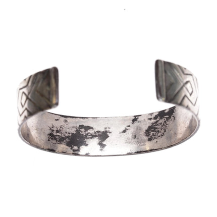 6.5" Vintage Navajo Hand Chiseled design sterling silver cuff bracelet - Estate Fresh Austin
