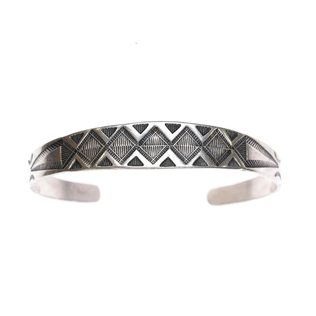 6.35" c1940's Navajo Hand stamped sterling silver cuff bracelet w/ nice pattern - Estate Fresh Austin