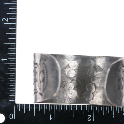 6.25" Vintage Navajo hand stamped sterling silver wide band cuff bracelet - Estate Fresh Austin