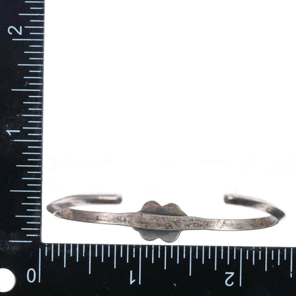 5.6" 1970's Navajo sterling silver chip inlay slim cuff bracelet - Estate Fresh Austin