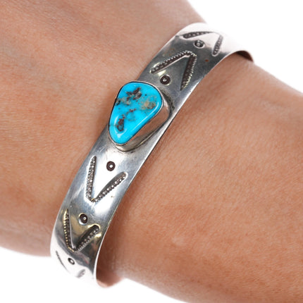 6.35" Vintage Navajo sterling silver CW Hand stamped cuff bracelet w/turquoise - Estate Fresh Austin