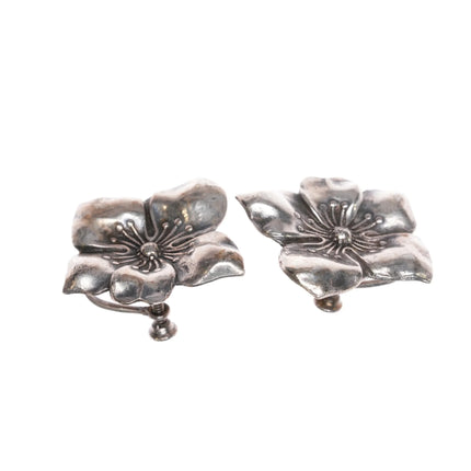 c1950's Sterling silver dogwood screw back earrings - Estate Fresh Austin