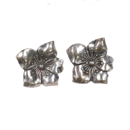 c1950's Sterling silver dogwood screw back earrings - Estate Fresh Austin