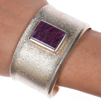 6.35" Darryl Dean Begay Navajo Tufa Cast sterling silver Sugilite cuff bracelet - Estate Fresh Austin