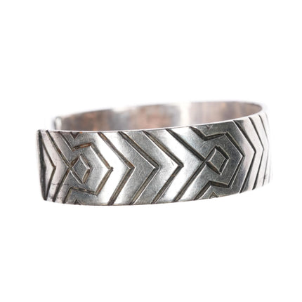 6.5" Vintage Navajo Hand Chiseled design sterling silver cuff bracelet - Estate Fresh Austin