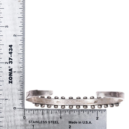 6.25" c1940 Zuni stamped sterling silver snake eye turquoise row cuff bracelet - Estate Fresh Austin
