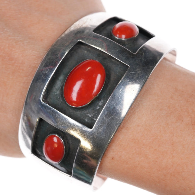 6.5" Southwestern Modernist sterling silver Mediterranean coral cuff bracelet - Estate Fresh Austin