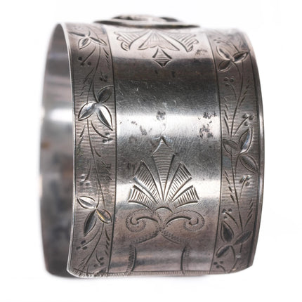 6.25" c1890 Antique Victorian sterling silver medallion engraved cuff bracelet - Estate Fresh Austin