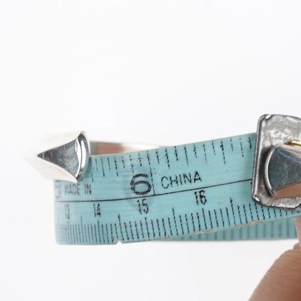 6.6" Leonard Paquin Laguna Zuni Carinated sterling silver stamped cuff bracelet - Estate Fresh Austin