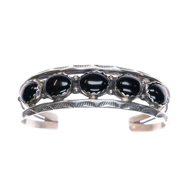 6.75" H Spencer Navajo sterling silver carinated rims onyx row cuff bracelet - Estate Fresh Austin