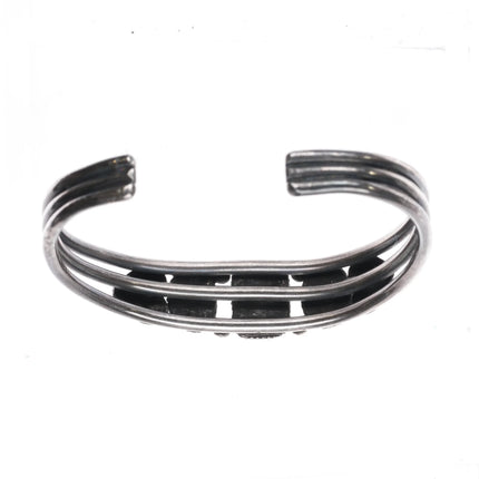 6.5" Vintage Navajo sterling silver 3 stone hearts cuff bracelet /nice turquoise - Estate Fresh Austin