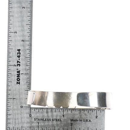 6.6" Steve Yellowhorse Navajo Sterling silver single turquoise cuff bracelet - Estate Fresh Austin