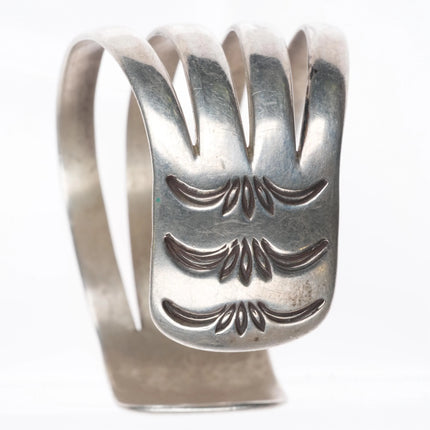 6.9" Vintage Navajo 4 shank ribbed hand stamped sterling silver cuff bracelet - Estate Fresh Austin