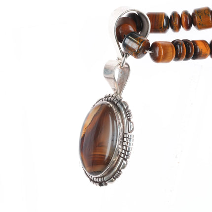 22" Vintage Navajo sterling silver tigers eye beaded necklace w/agate pendant
