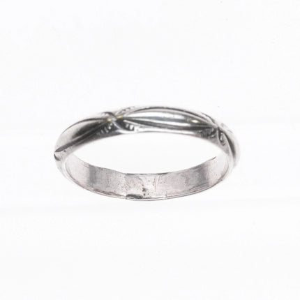 sz7 Early Navajo ingot silver band ring with hand stamped design sterling - Estate Fresh Austin