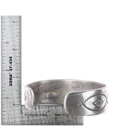 7.6" Heavy vintage Ingot silver southwest revival cuff bracelet with turquoise - Estate Fresh Austin