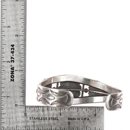 6.1" c1940's Navajo 3 stone turquoise hand stamped sterling silver cuff bracelet - Estate Fresh Austin