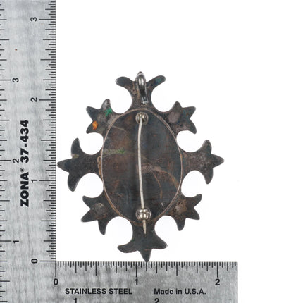 Vintage Navajo cast sterling silver high grade spiderweb turquoise pendant/pin