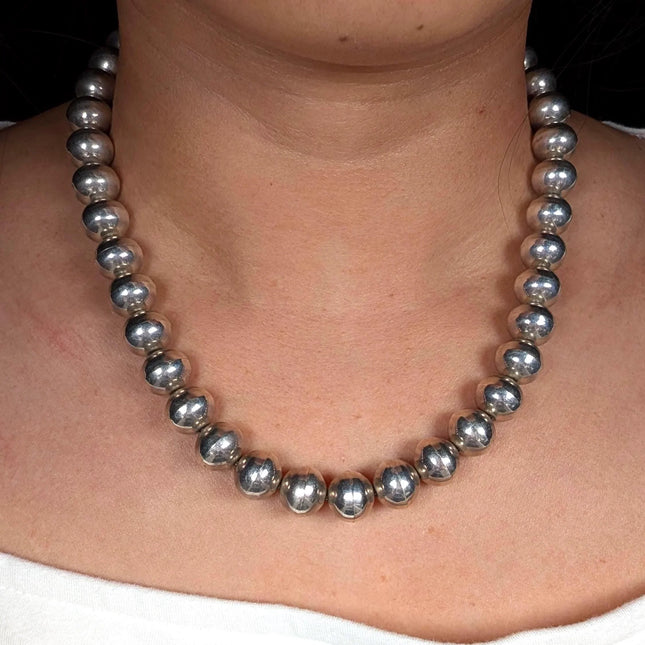 18.25" Arnold Maloney Navajo pearls beaded sterling silver necklace