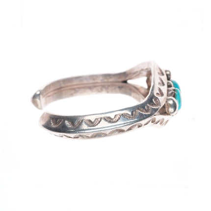 6.6" c1950 vintage Navajo carinated split shank cuff bracelet with turquoise