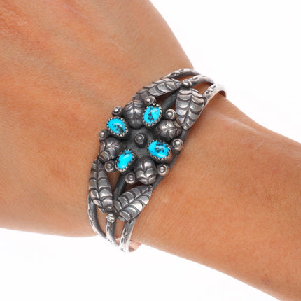 6.25" 1960's Navajo sterling silver DS featherwork cuff bracelet w/turquoise