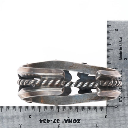 6.25" 50's-60's Navajo sterling silver butterfly sides turquoise cuff bracelet