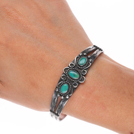 6.6" 30's-40's Navajo sterling silver green turquoise cuff bracelet 3 stone