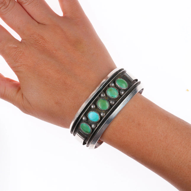 7" c1970 Vintage Navajo sterling silver turquoise row cuff bracelet