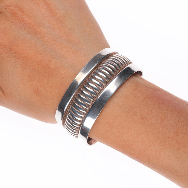 6.5" Vintage southwestern sterling silver ribbed cuff bracelet