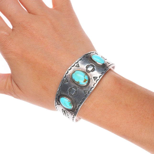 6.6" 30's-40's Navajo sterling silver turquoise cuff bracelet nice stampwork