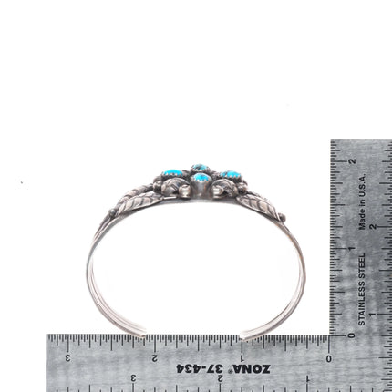 6.25" 1960's Navajo sterling silver DS featherwork cuff bracelet w/turquoise