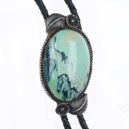 Vintage Southwestern sterling silver variscite bolo tie with feather designs