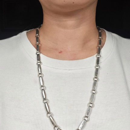 26" Marie/Julian Lovato Santo Domingo modernist sterling silver link necklace