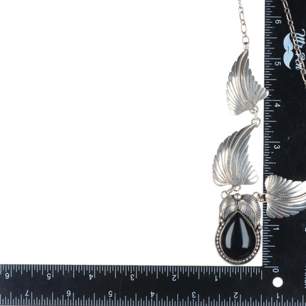 K Navajo sterling silver onyx pendant necklace with feather links
